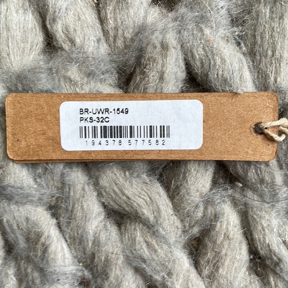 Skims “WOVEN SHINE UNDERWIRE BRA” 32C - Picture 7 of 8